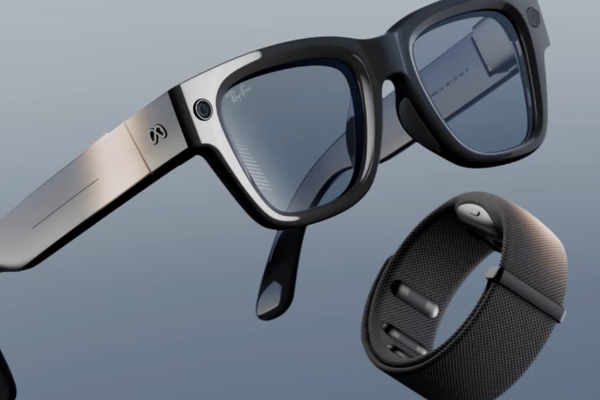 戴上眼镜就能「开盒」路人？曝Meta开发人脸识别功能，这回真成「脸书」了